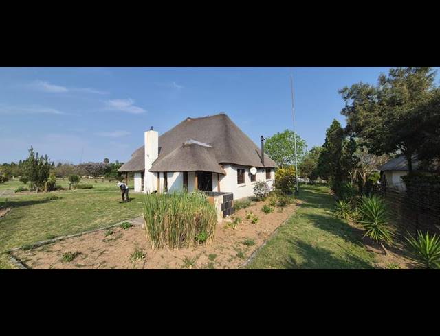 FARM FOR SALE IN MNANDI